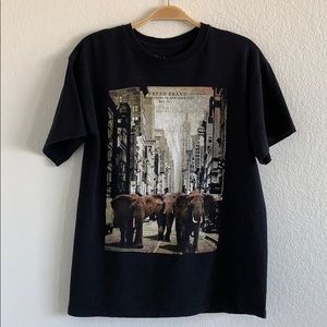 Graphic Tee/ Savanna In New York City.